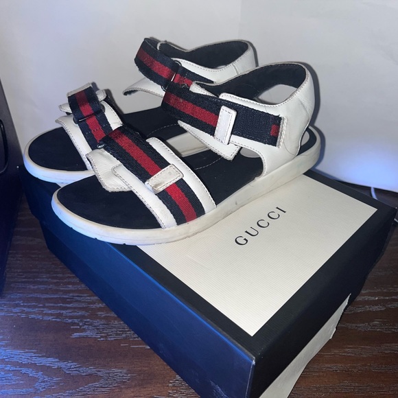 Kids Gucci sandals - Picture 5 of 10